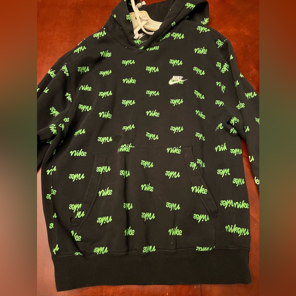 Nike sweatshirt Men’s small